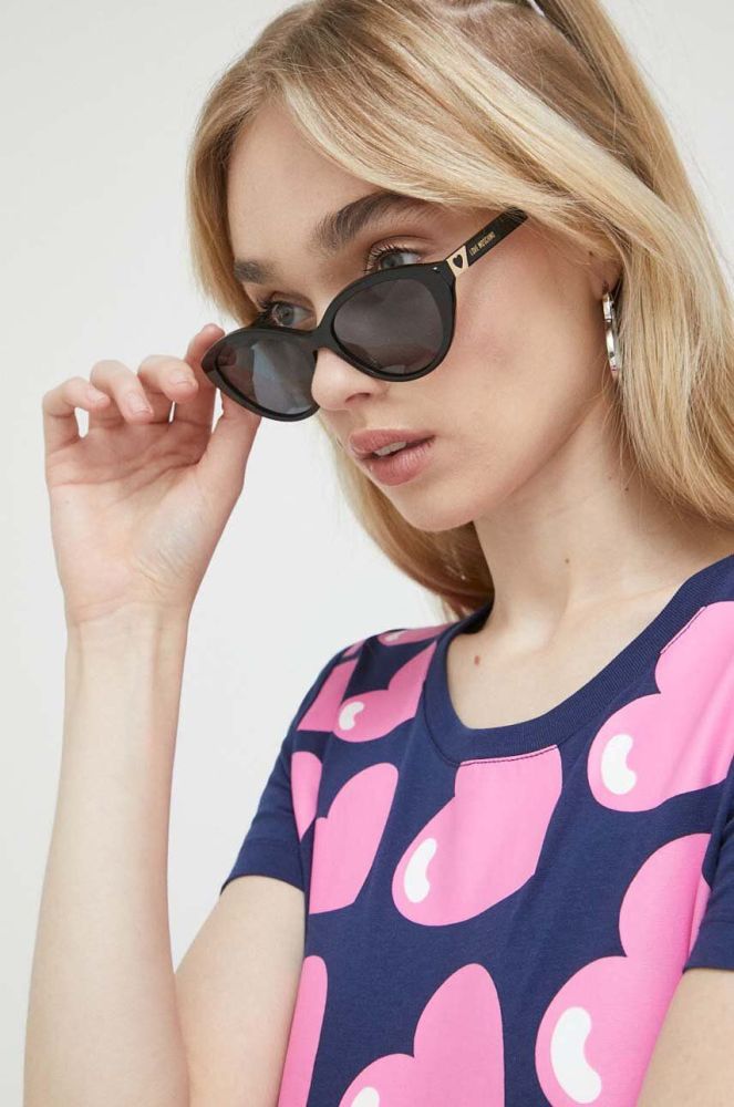 Сонцезахисні окуляри Love Moschino жіночі колір чорний (3152546)