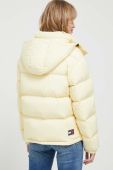 Пухова куртка Tommy Jeans жіноча колір жовтий зимова