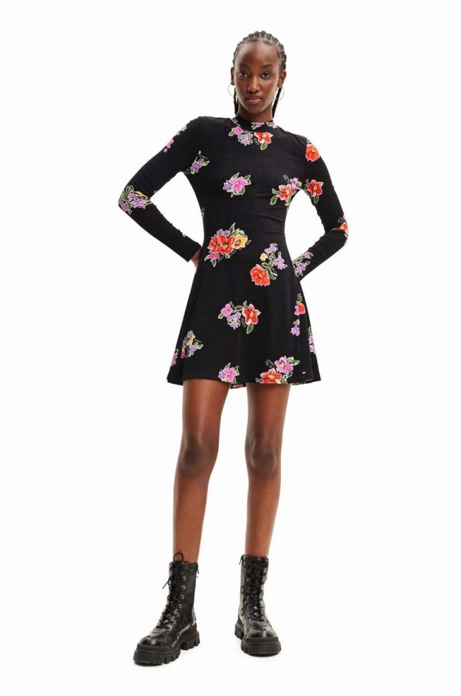 Сукня Desigual колір чорний mini пряма (3602973)